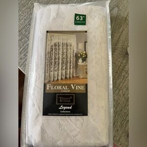 Floral Vine jacquered lace panel 63” NIB